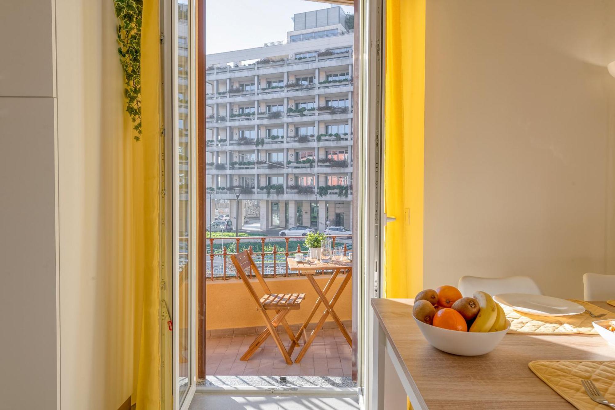 Maloja, 10 - Casa Maloja - Ampio Appartamento Milan Luaran gambar