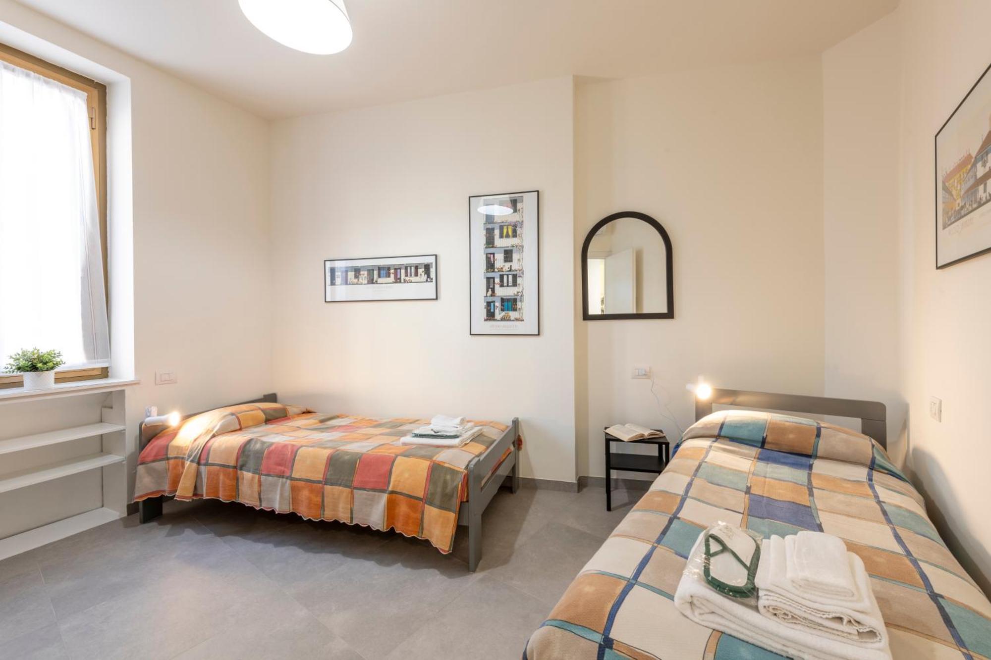 Maloja, 10 - Casa Maloja - Ampio Appartamento Milan Luaran gambar