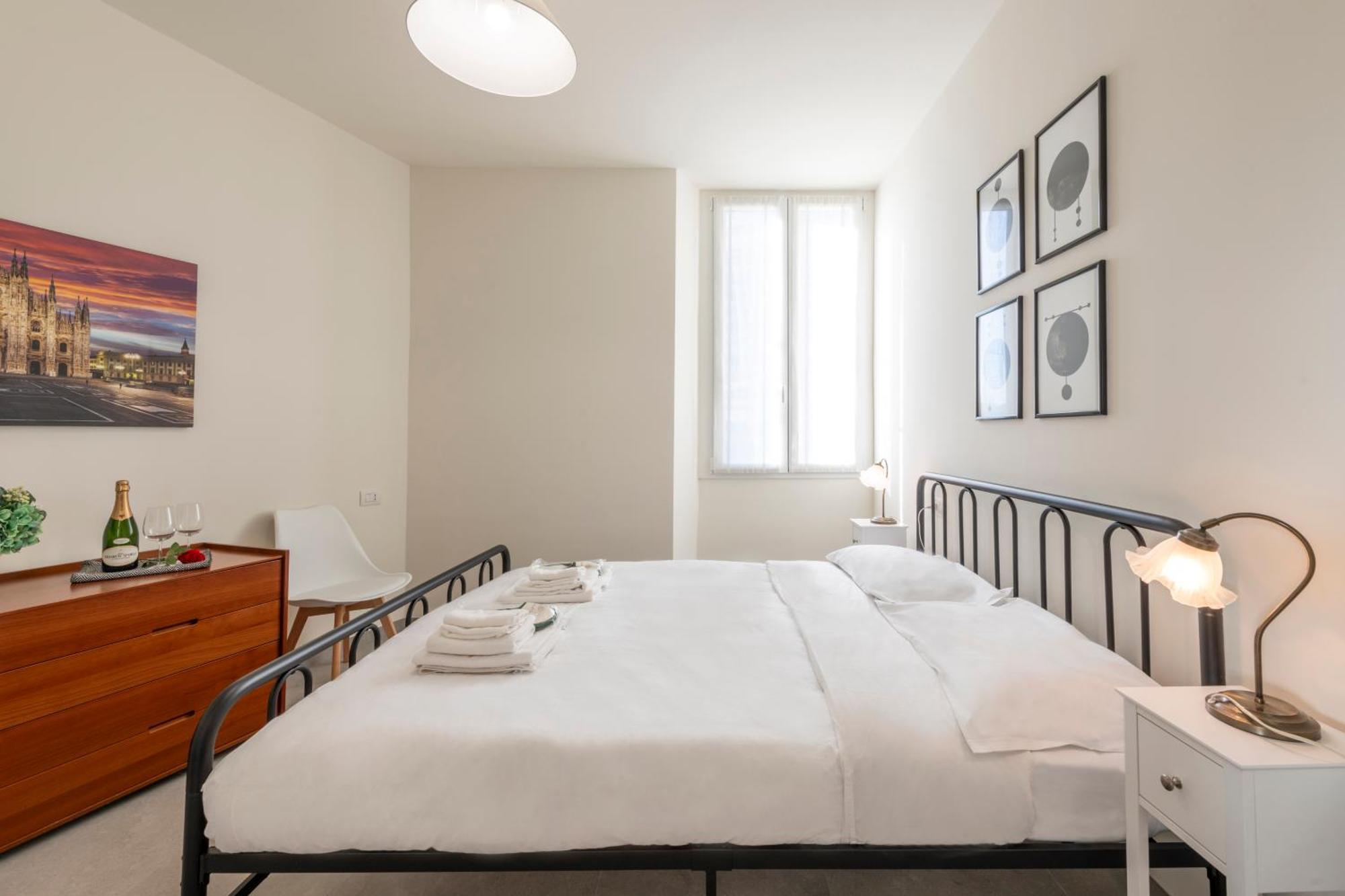 Maloja, 10 - Casa Maloja - Ampio Appartamento Milan Luaran gambar