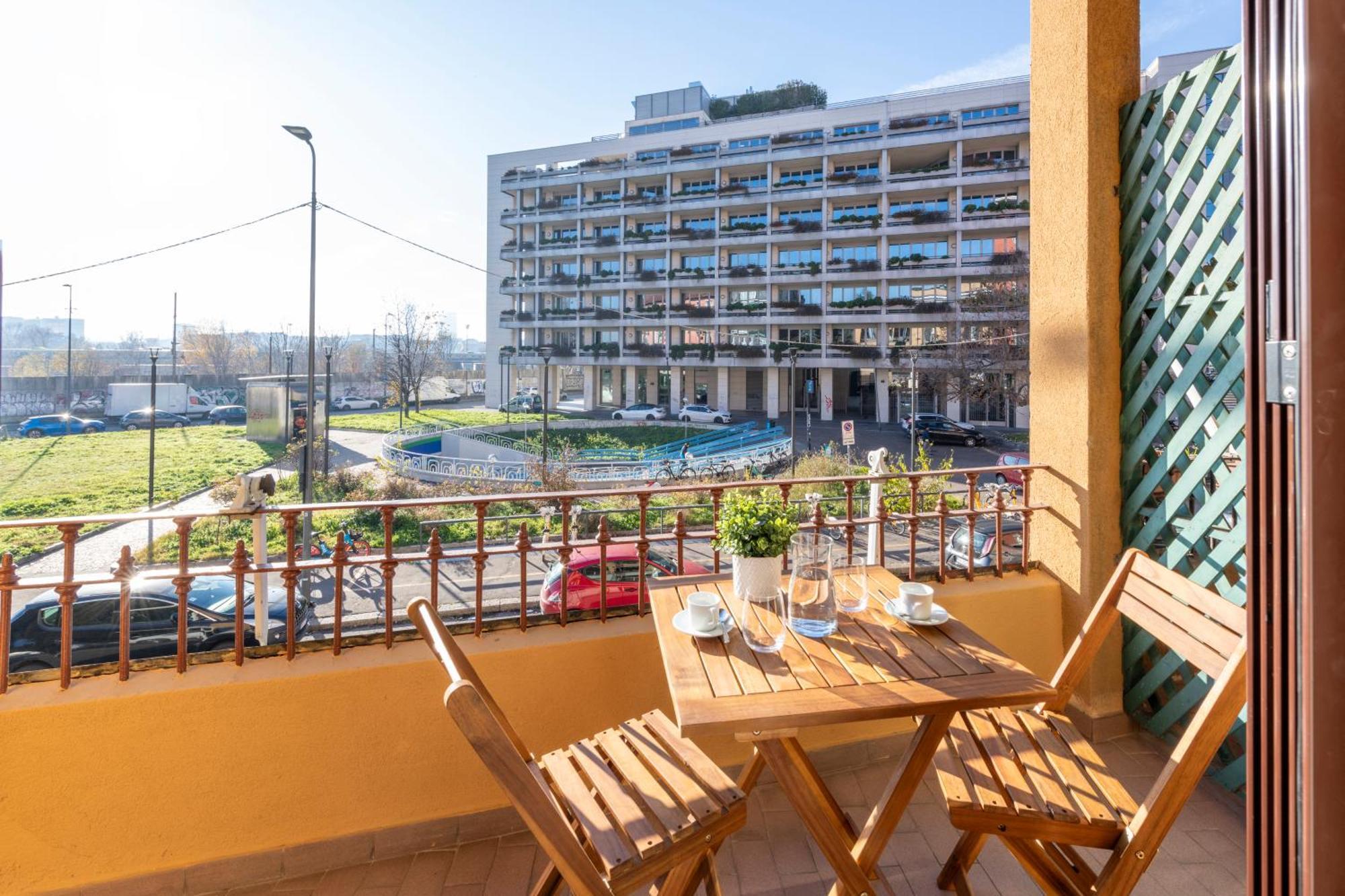 Maloja, 10 - Casa Maloja - Ampio Appartamento Milan Luaran gambar